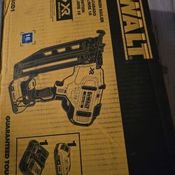 DEWALT
20V MAX XR 16-Gauge Cordless Angled Finish Nailer Kit..BRAND NEW PRECIO FIJO NO LESS Price FIRM FIRM 