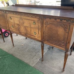 Beautiful Credenza/Buffet
