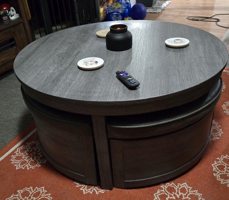Circle Coffee Table W/storage Seats