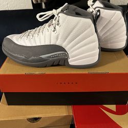 Air Jordan 12 Retro Size 8.5M
