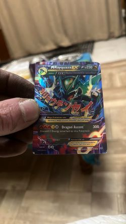 M Rayquaza EX 61/108 Roaring Skies Holo