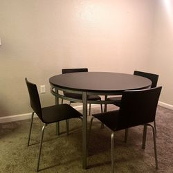 Modern Minimalistic Circular Dining Room Set Dark Brown Silver Table & 4 Chairs