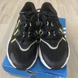 Adidas 6.5 Adults $20