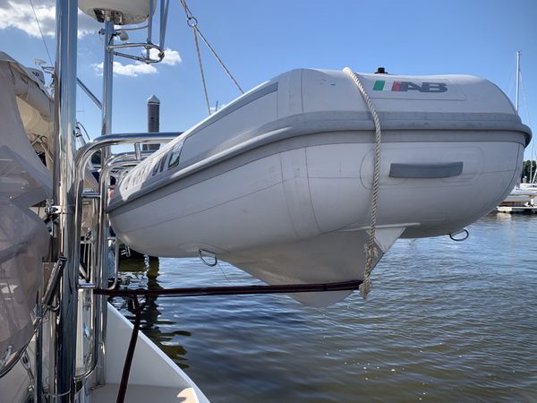 Dinghy inflatable boat /rib 10’6” aluminum al10 ab inflatables 2015