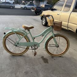 WOMEN'S  BEACH CRUISER