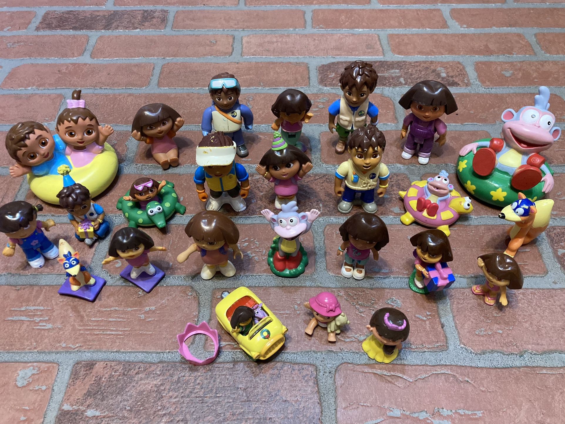 Vintage Dora The Explorer Toy Lot