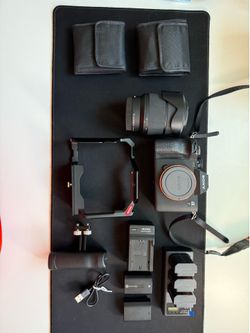 Sony a7 IV + 28-70mm + Accessories