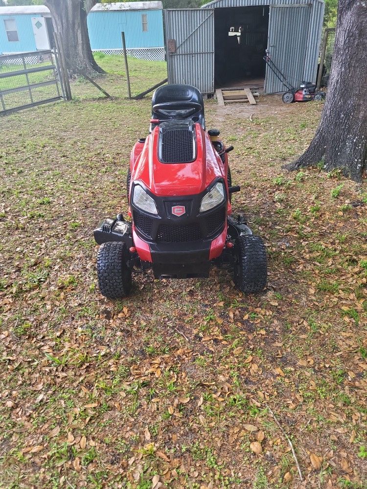 Craftsman Riding Lawn Mower