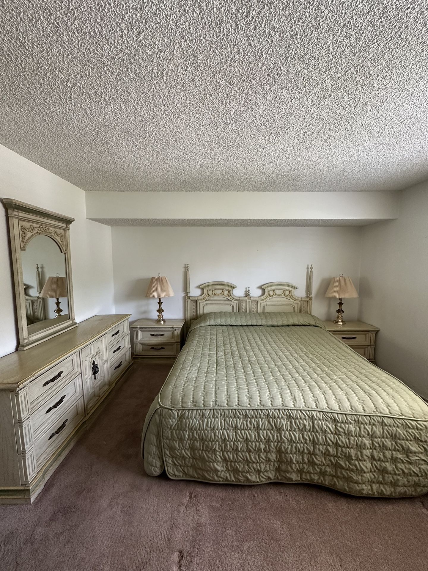 Bedroom Set