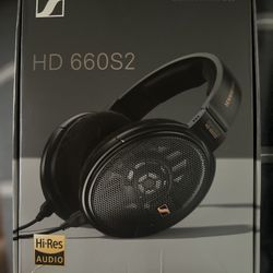 Sennheiser Headphones 660S2 Like New 