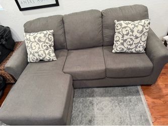 Grey couch- like new