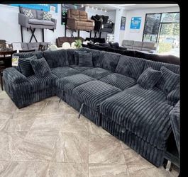 (ANY COLOR) Brand new pullout charcoal sectional set