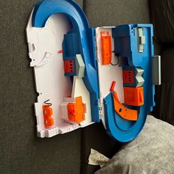 Hot Wheel Petrol Station