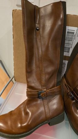 American Eagle boots