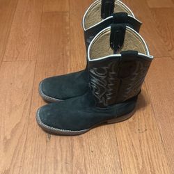 Men’s Boots Size 8