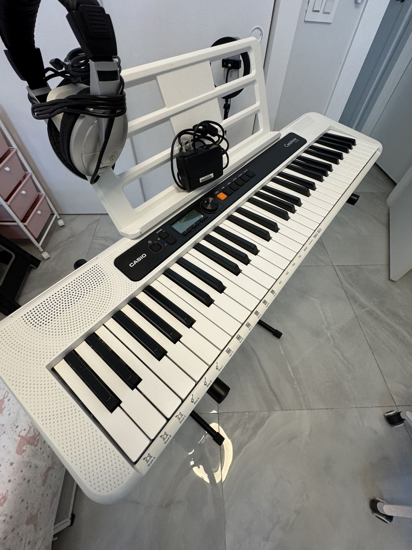 Casiotone CT-S200 Keyboard- 61 Keys