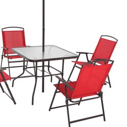 USED TABLE SET WITH 3 Chairs Only …$35 Dlls 