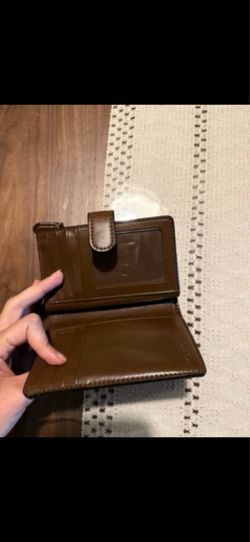 Coachaa Medium Corner Zip Wallet in Signature Canvas