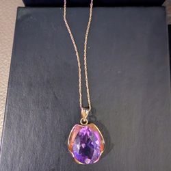 14K YELLOW GOLD PEAR CUT AMETHYST PENDANT NECKLACE