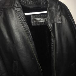 Leather World Jacket Size S