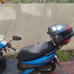 150cc gas scooter