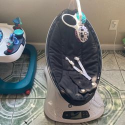 Baby Swing 4 Moms
