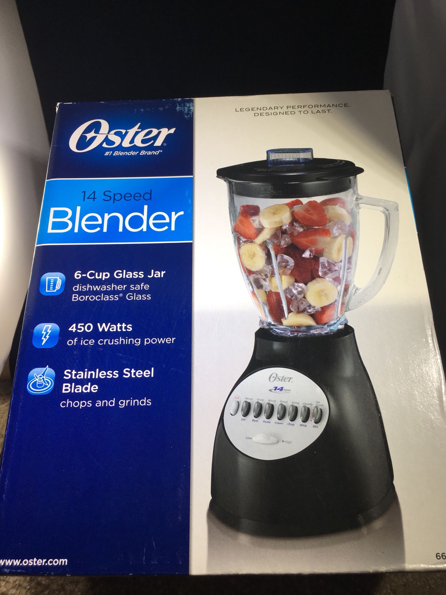 Offer Oster blender 2 speeds plus pulse and glass jar Save 💰