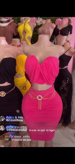 New pink 2 piece medium