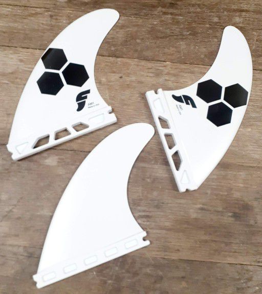 GENUINE FUTURES THERMOTECH SURFBOARD FINS $34