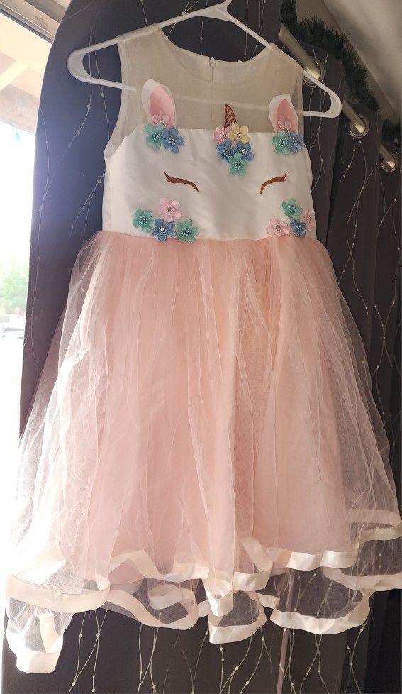 Girl Clothes