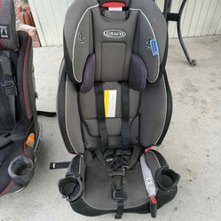 Booster car seat 