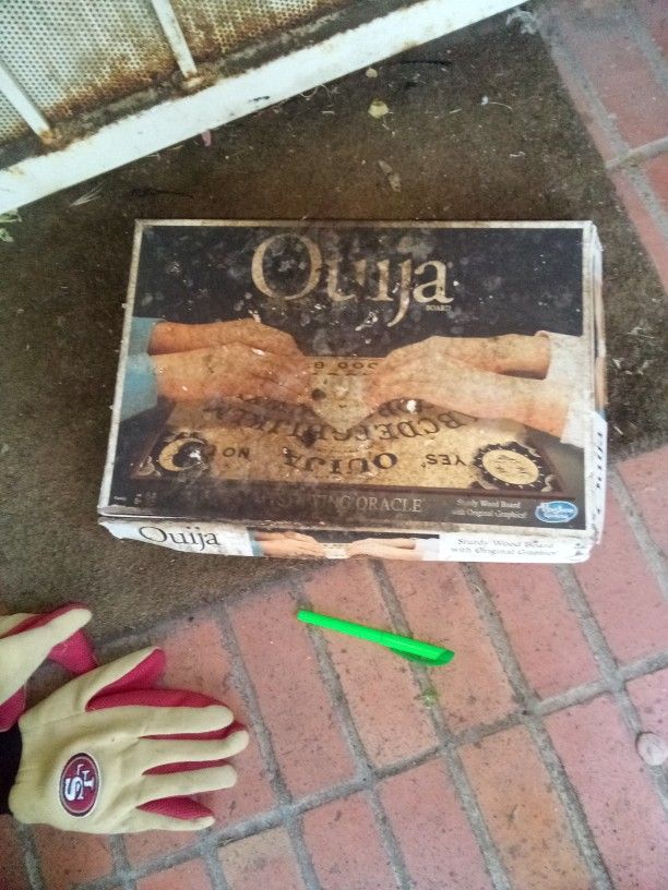 Ouija Board 