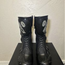 SIDI VERTIGO MEGA GORE-TEX MOTORCYCLE RACING BOOTS size 7.5
