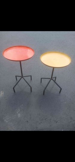 Herman miller Pablo side tables mid century modern enameled retro vintage orange yellow enameled top staggered heights end table beverage plant stands
