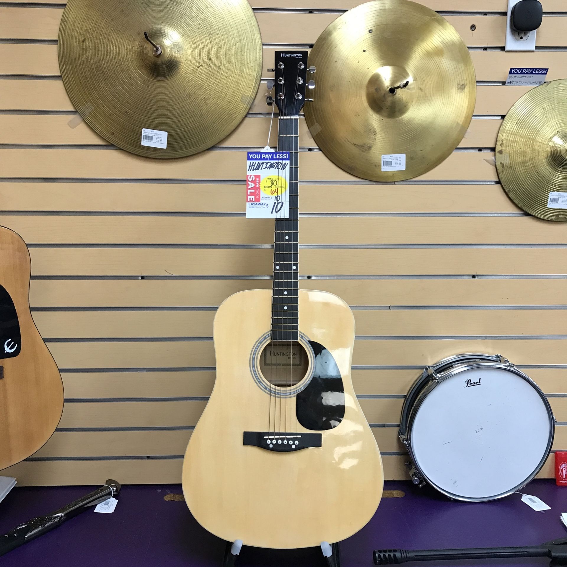 Huntington Acoustic Guitar