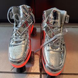 Chicago Skates Pulse Light Up Quad Skates size 6 + Catwalk skate tool T tool and Y tool+ free gift