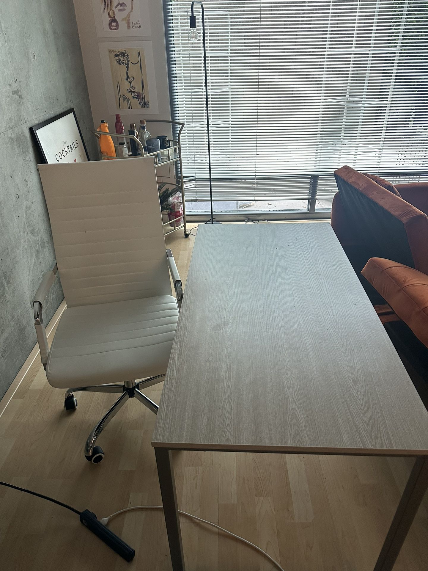 Office Chair & Desk
