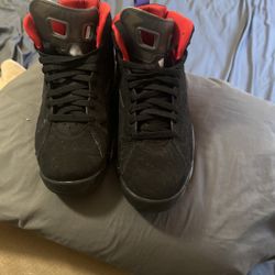 Jordan’s Men’s Size 10