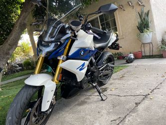 BMW G 310 R Motorcycle