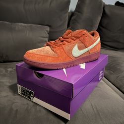 Nike SB Dunk Low Mystic Red Rosewood Size 12 Deadstock