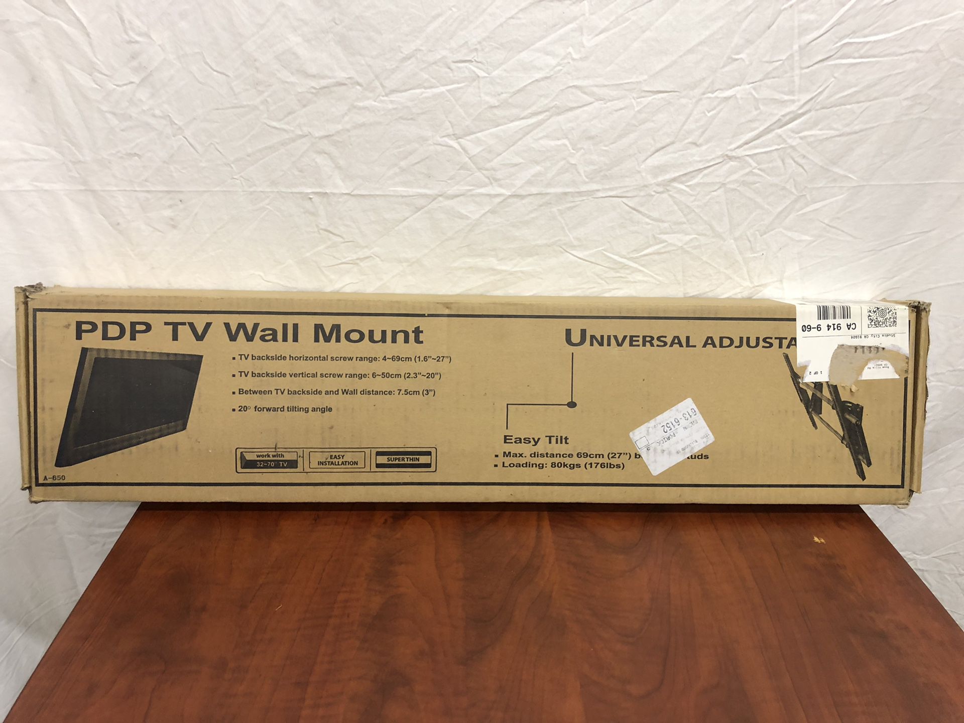 TV universal adjustable wall mount
