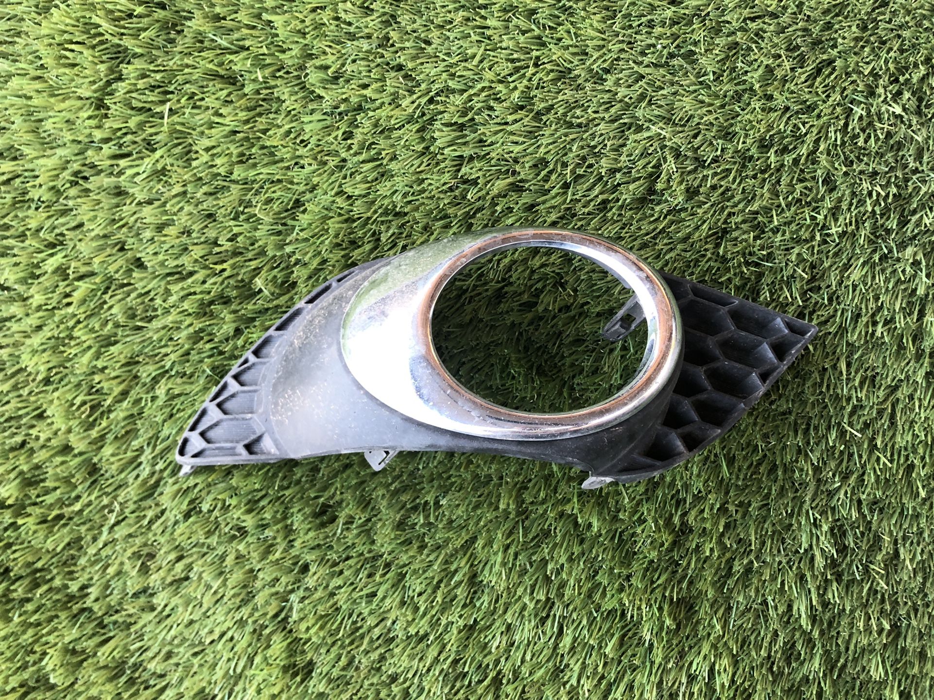 2013-2015 Infiniti JX35 Fog Light Vessel Parts