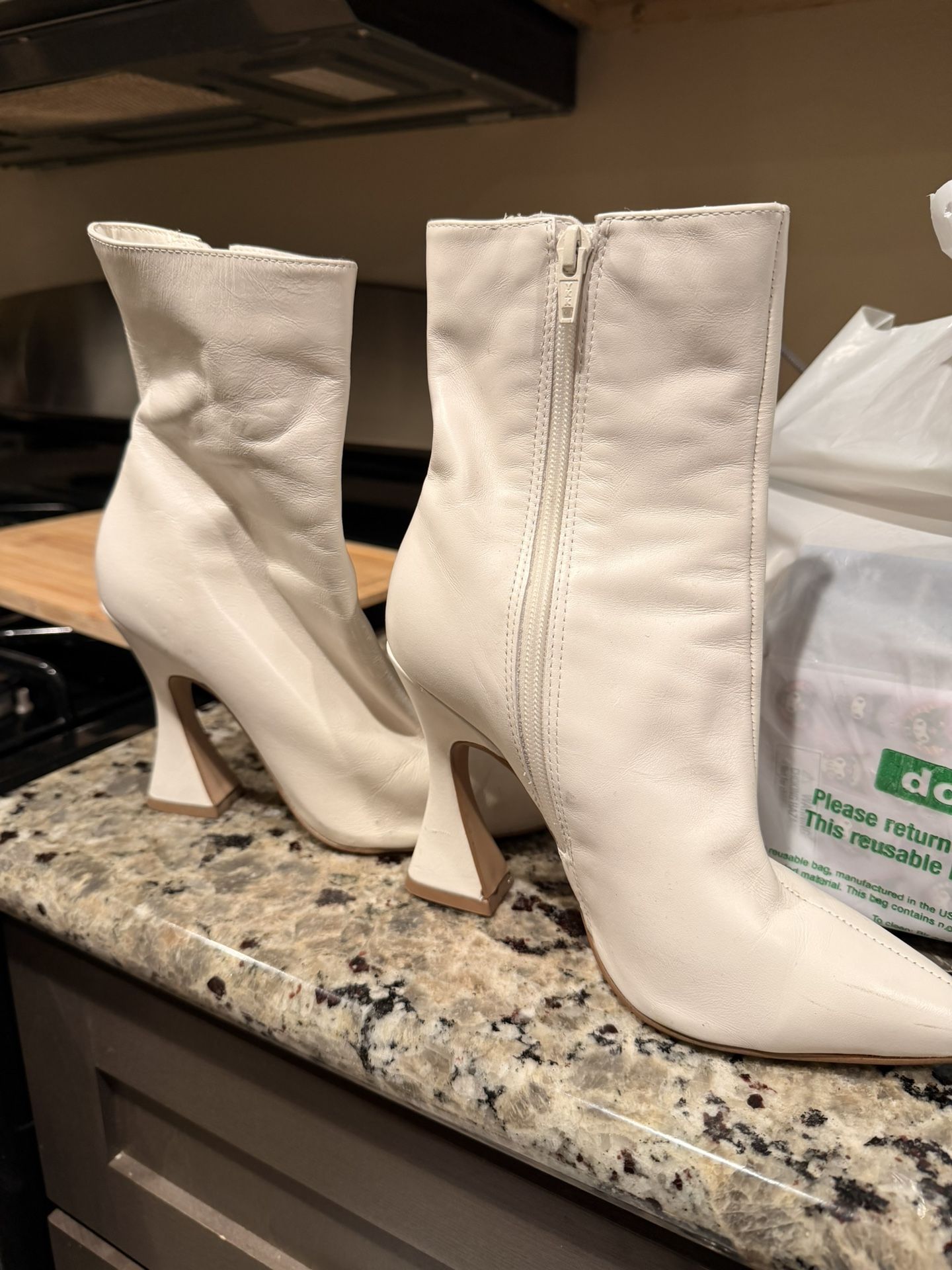 Steve Madden White Boots Size 6