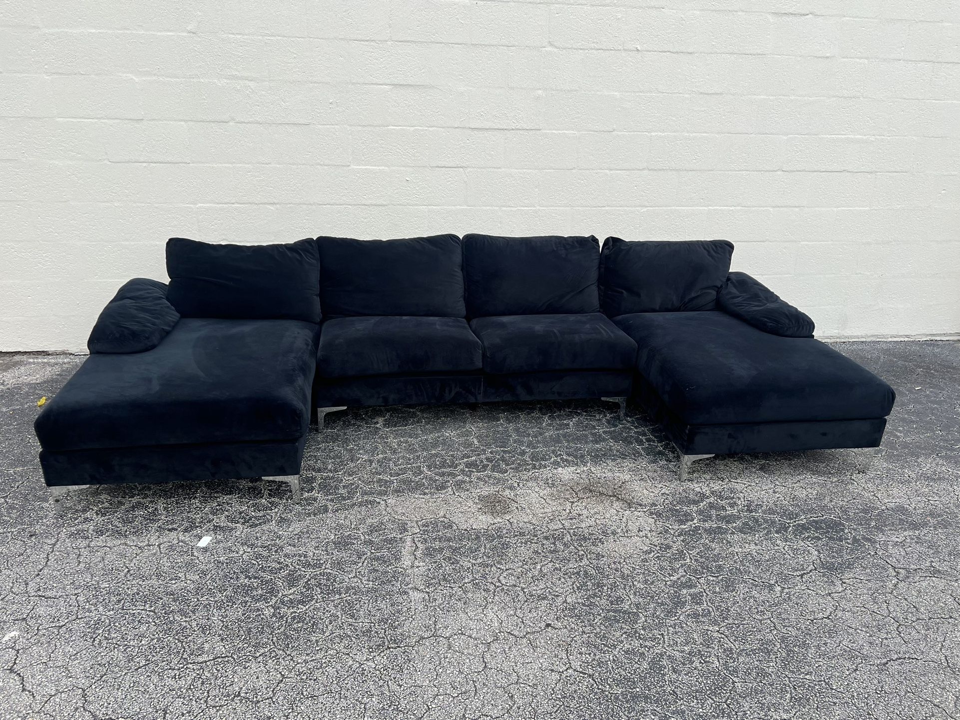 Black Velvet U Shape Sectional Sofa