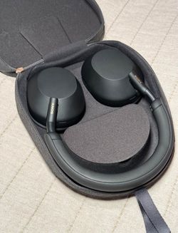 Sony WH-1000XM5 Noise Cancelling Headphones