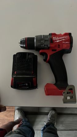 milwaukee  drill