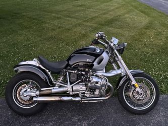 1998 BMW R1200C, Staintune performance exhaust, not running, 61,678 miles, clean title.