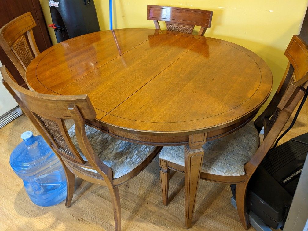 Used Thomasville Dining Room Sets