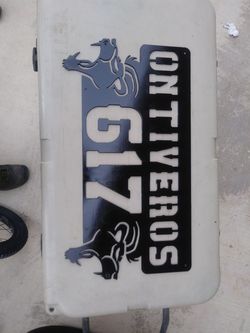 Nomber and name for house. Lions