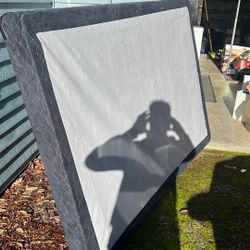 Full box spring 